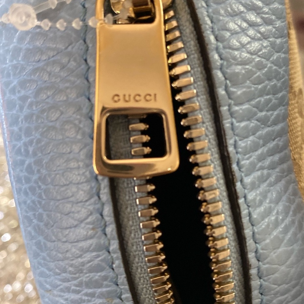 AUTHENTICATED Gucci Blue and Brown Canvas Shoulder Bag with Silver Hardware - Picture 5 of 12